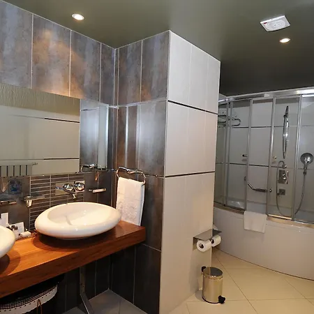 Hotel Ontur Butik 4*