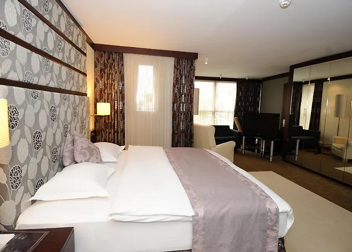 Hotel Ontur Butik 4*