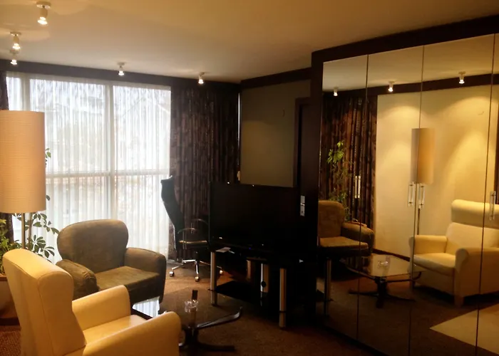 Ontur Butik Hotell 4*